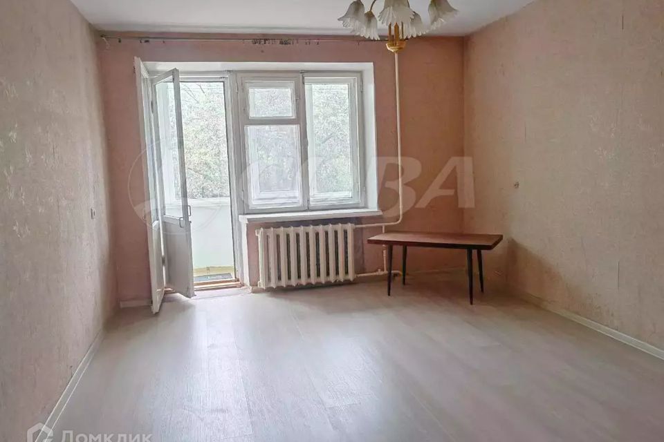 Продаётся 3-комнатная квартира, 61.7 м²