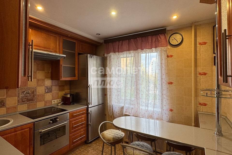 Сдаётся 3-комнатная квартира, 70 м²