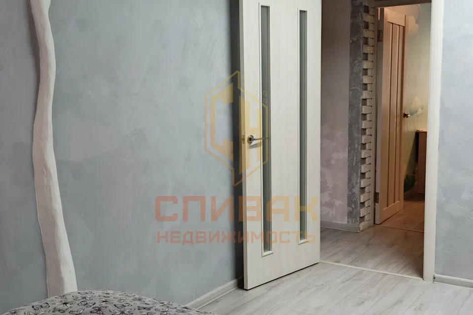 Продаётся 3-комнатная квартира, 55.7 м²