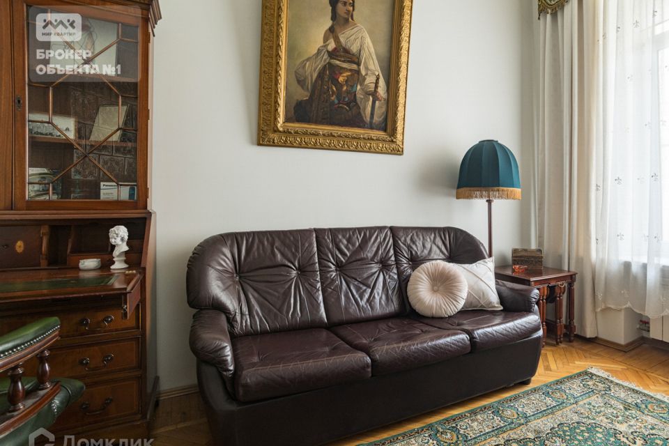 Продаётся 3-комнатная квартира, 70 м²