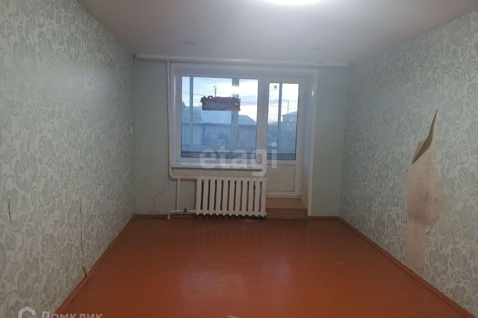 Продаётся 3-комнатная квартира, 57.9 м²