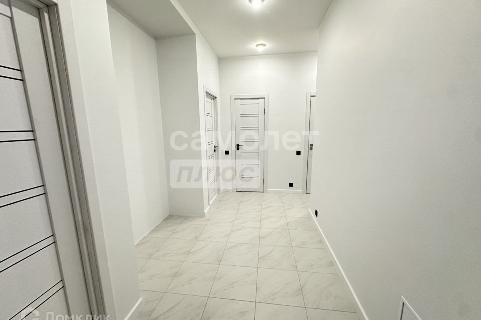 Продаётся 2-комнатная квартира, 55.7 м²