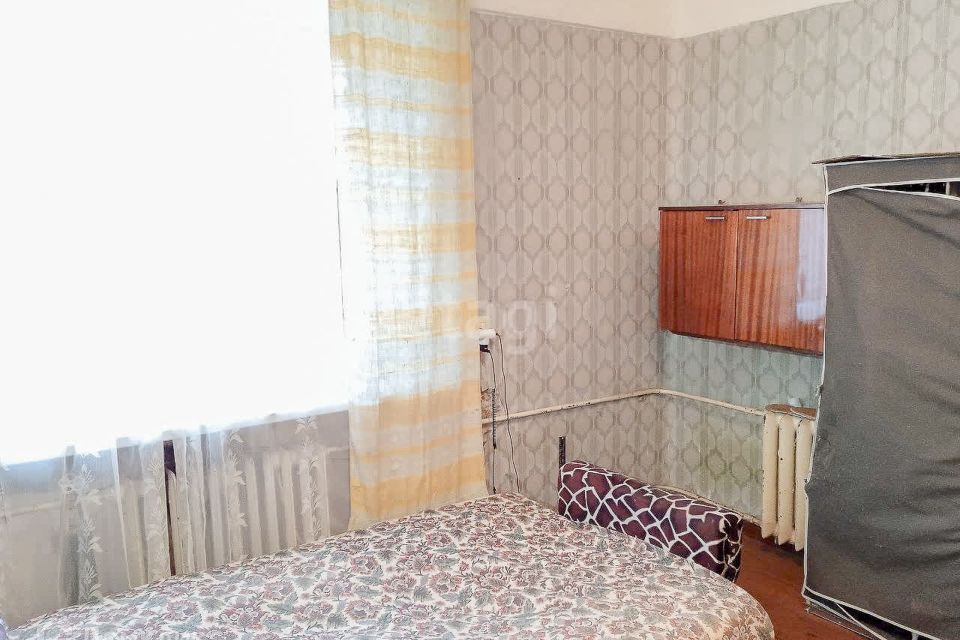 Продаётся комната в 14-комн. квартире, 16 м²