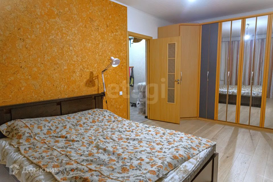 Продаётся 1-комнатная квартира, 37.8 м²