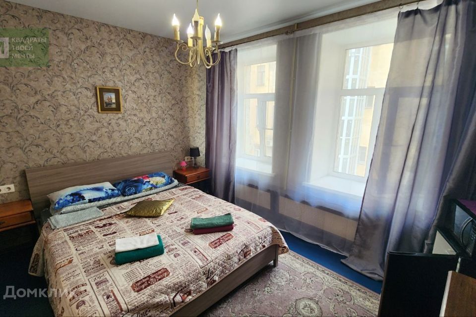 Продаётся 6-комнатная квартира, 105 м²
