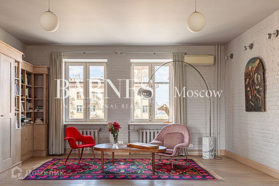 Продаётся 3-комнатная квартира, 150.3 м²