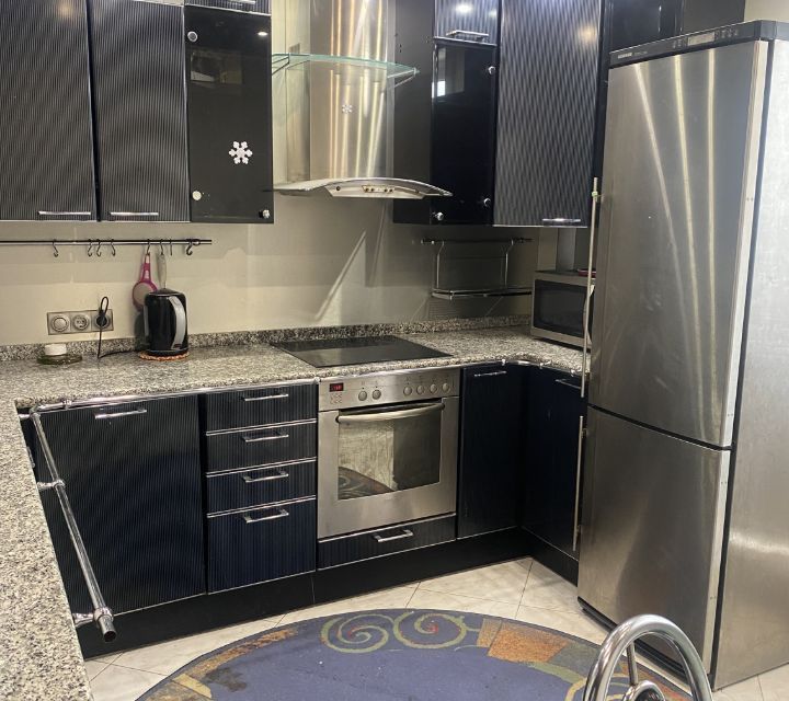 Сдаётся 3-комнатная квартира, 77 м²