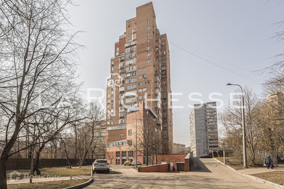 Продаётся 5-комнатная квартира, 190.7 м²