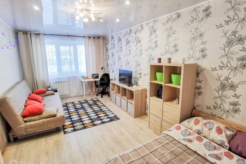 Продаётся 1-комнатная квартира, 32 м²