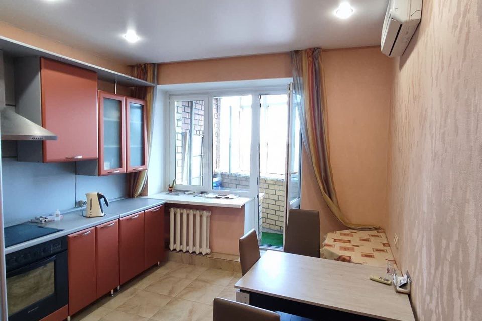 Продаётся 1-комнатная квартира, 46.7 м²
