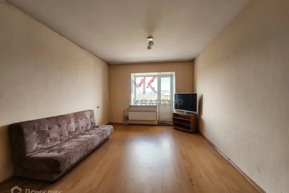 Продаётся 4-комнатная квартира, 71.6 м²
