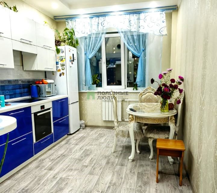 Продаётся 2-комнатная квартира, 63.9 м²
