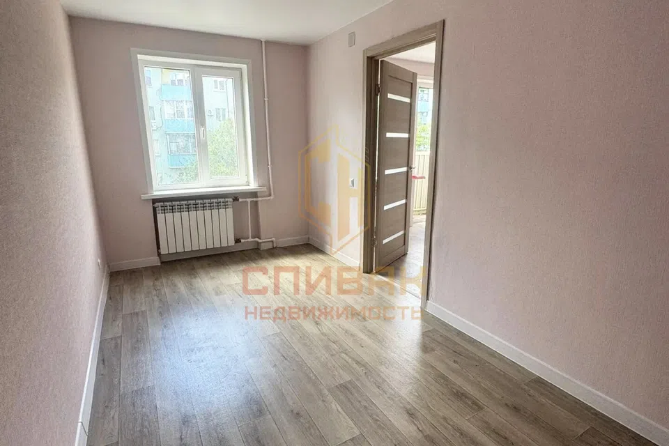 Продаётся 3-комнатная квартира, 56.2 м²