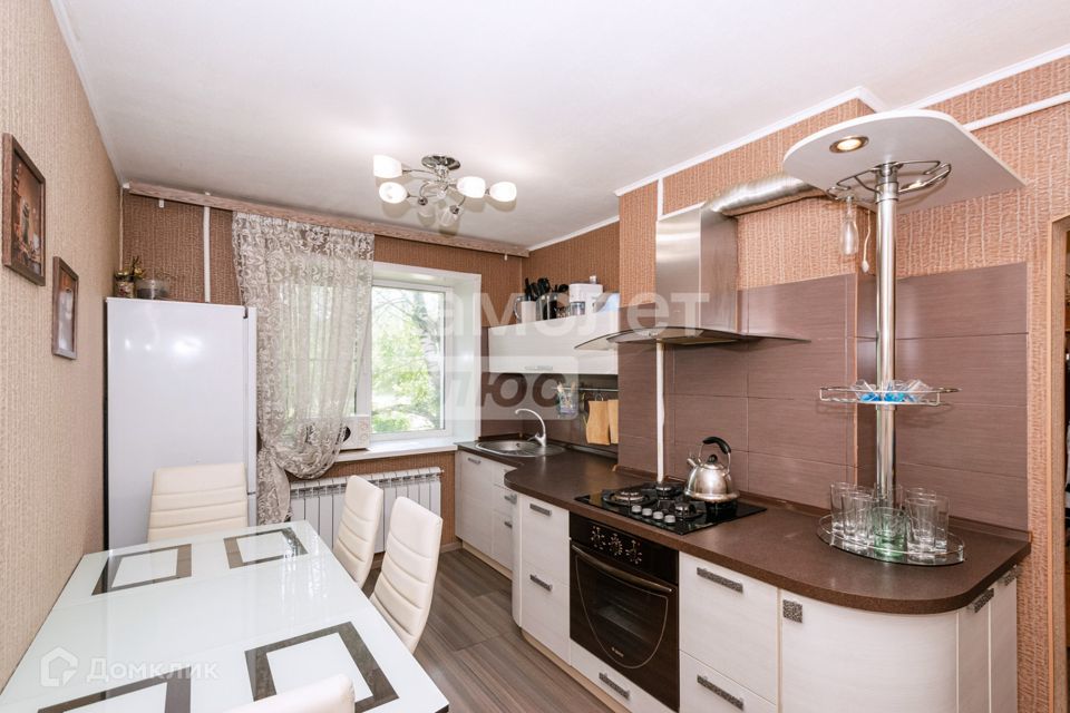 Продаётся 1-комнатная квартира, 38 м²