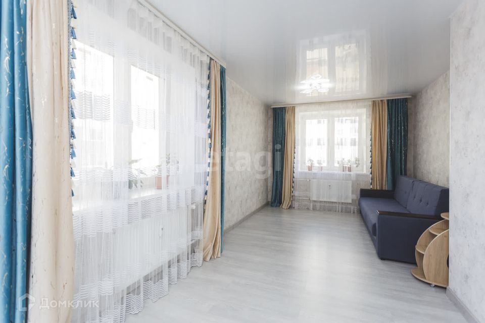 Продаётся 2-комнатная квартира, 56 м²