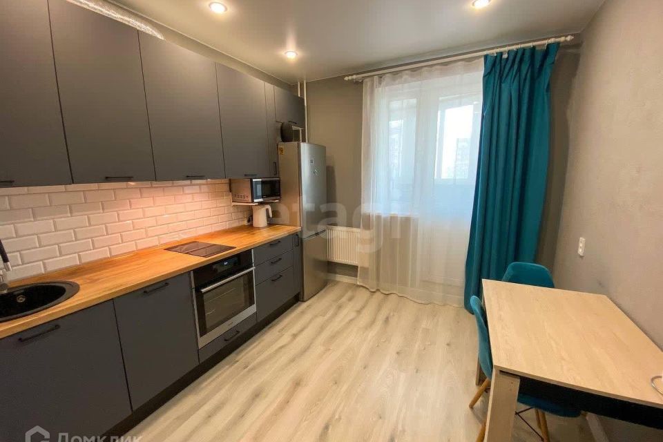Сдаётся 1-комнатная квартира, 40.3 м²