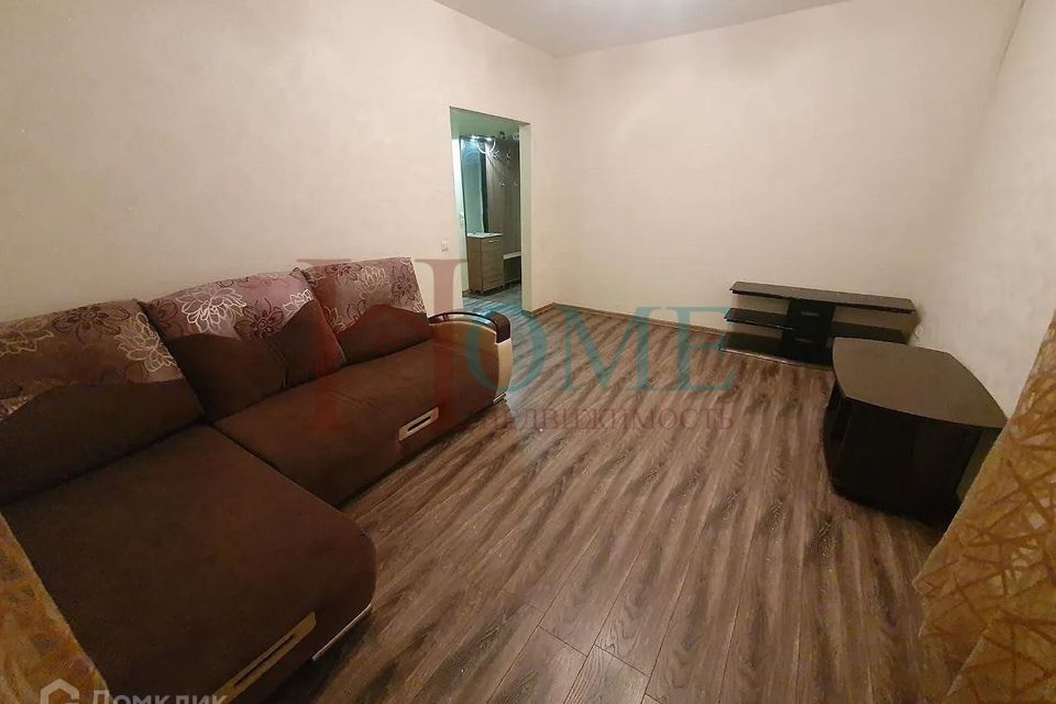 Сдаётся 2-комнатная квартира, 56 м²