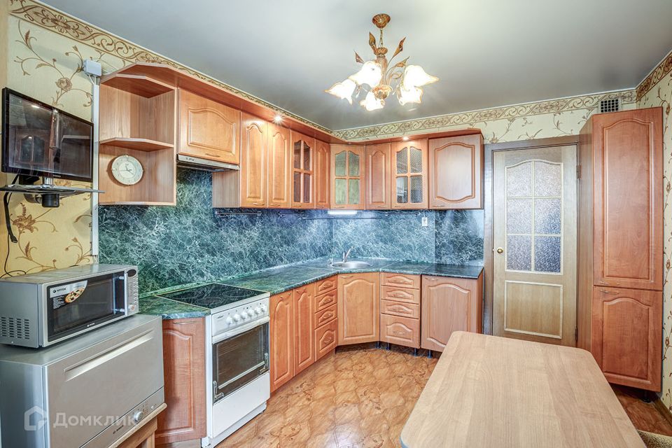 Продаётся 2-комнатная квартира, 64.1 м²