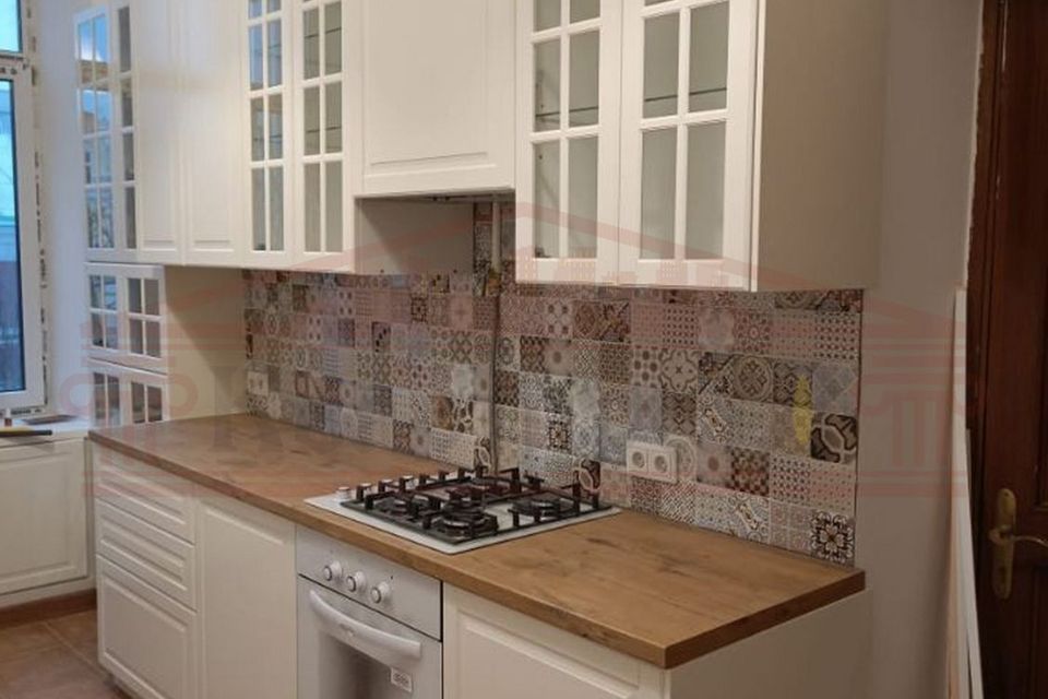 Сдаётся 4-комнатная квартира, 112 м²