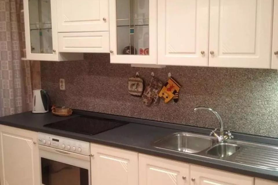 Продаётся 2-комнатная квартира, 75.9 м²