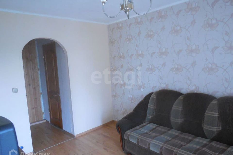 Продаётся 3-комнатная квартира, 60 м²