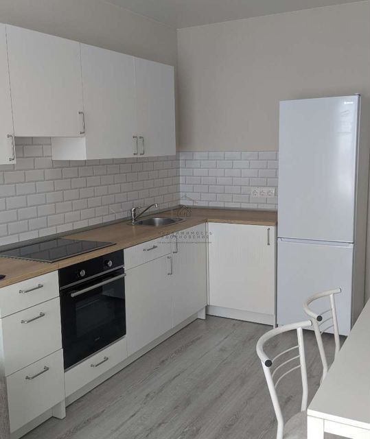 Сдаётся 1-комнатная квартира, 43.2 м²