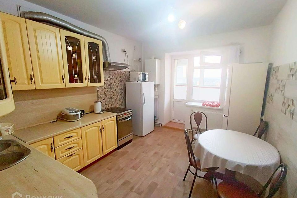 Продаётся 3-комнатная квартира, 110.1 м²