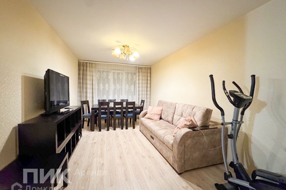 Сдаётся 3-комнатная квартира, 58.7 м²