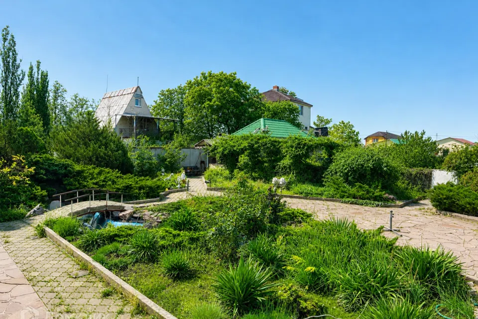 Продаётся 2-этажный дом, 243.3 м²