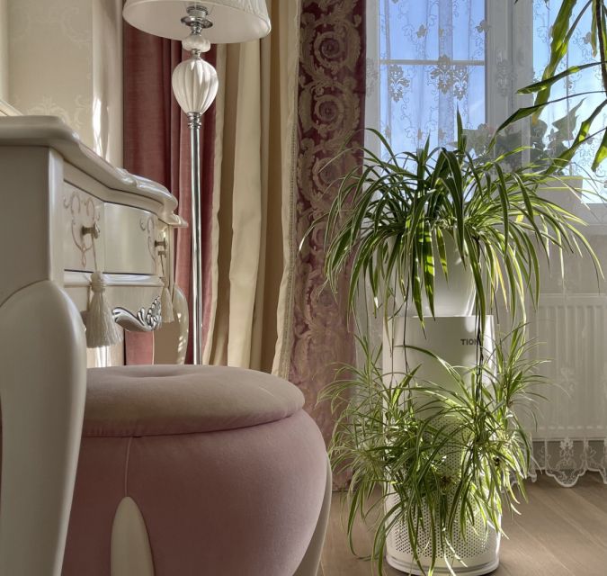 Продаётся 4-комнатная квартира, 160.5 м²
