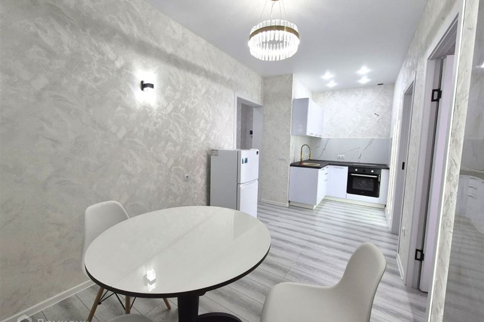 Сдаётся 2-комнатная квартира, 43 м²