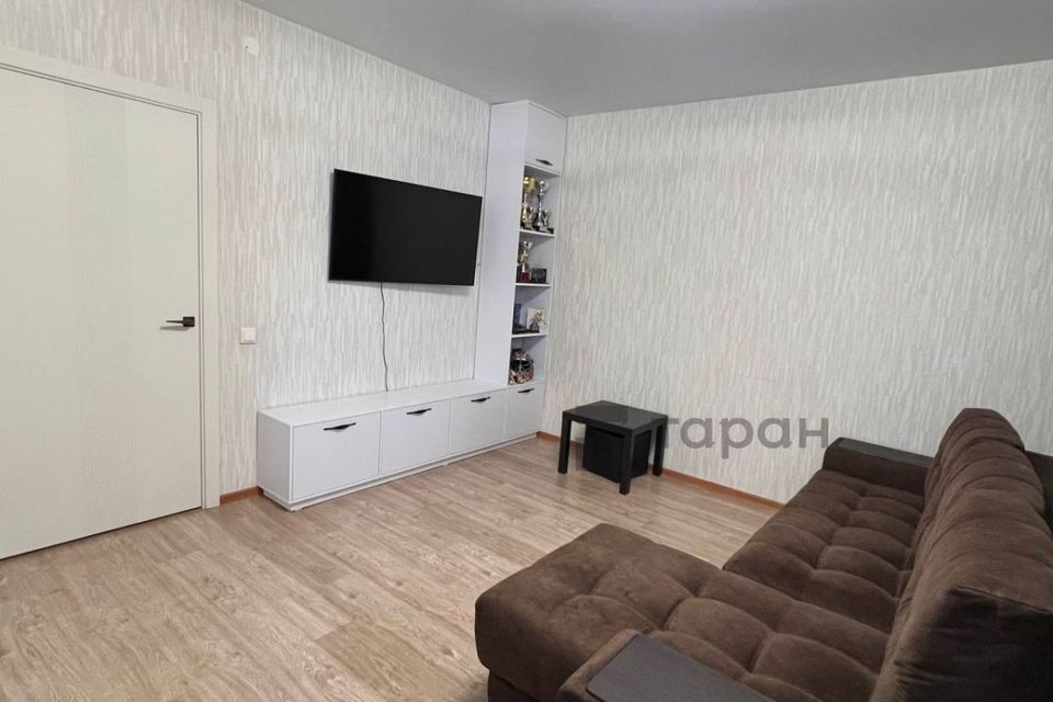 Продаётся 2-комнатная квартира, 61.2 м²