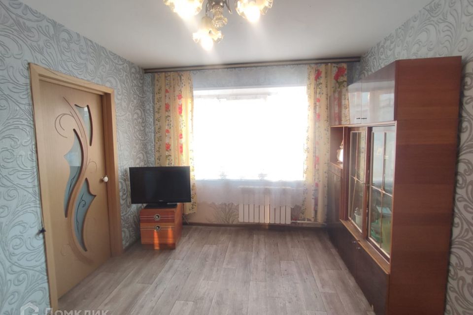 Продаётся 3-комнатная квартира, 47.2 м²