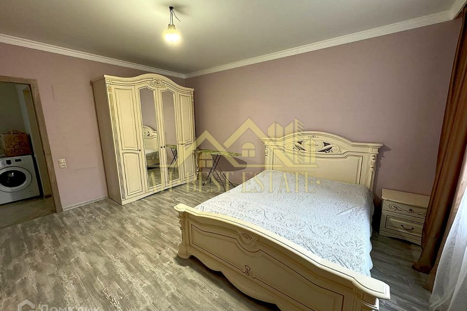 Продаётся 1-комнатная квартира, 41 м²