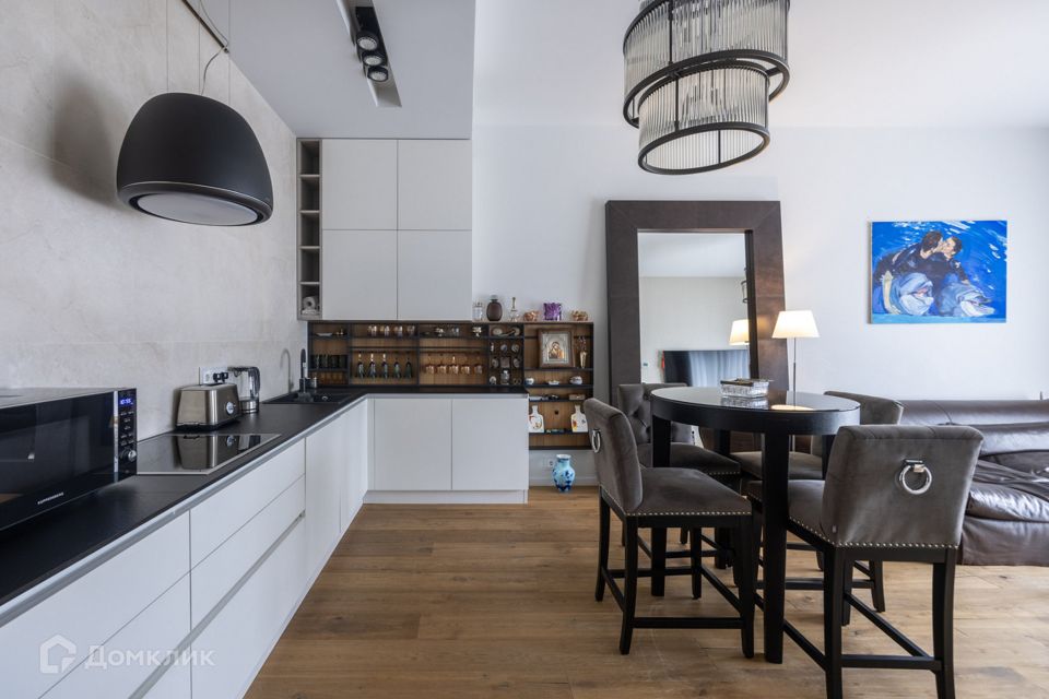 Продаётся 2-комнатная квартира, 75 м²