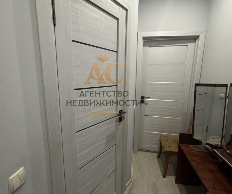 Продаётся 1-комнатная квартира, 35.8 м²