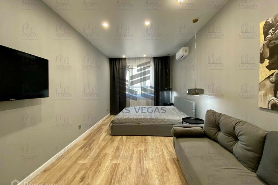 Сдаётся 1-комнатная квартира, 55 м²