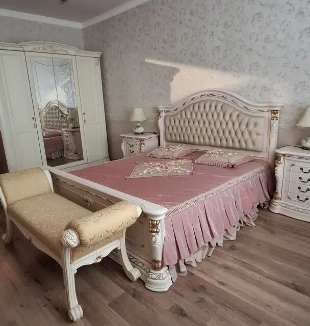 Продаётся 3-этажный дом, 281 м²