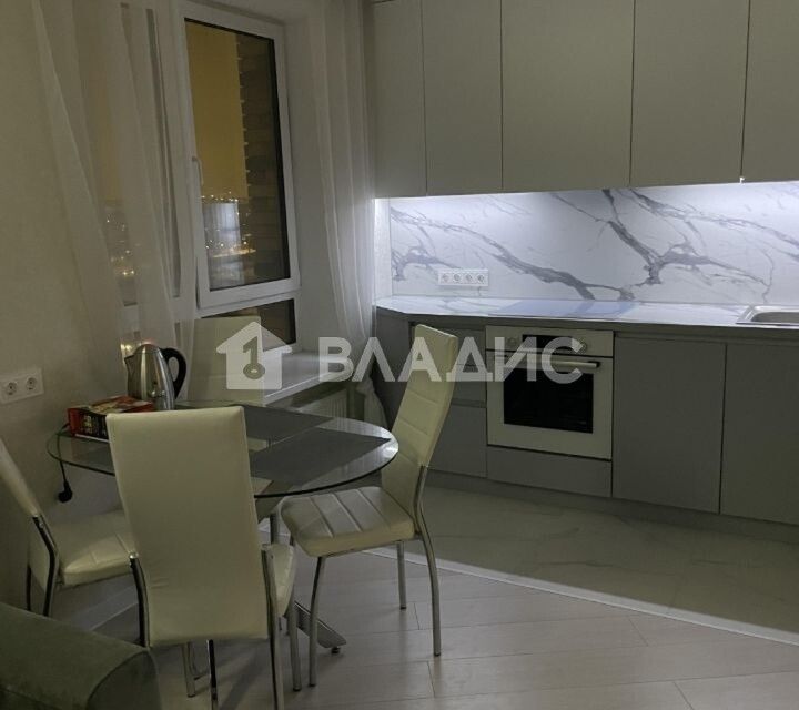 Продаётся 1-комнатная квартира, 41 м²