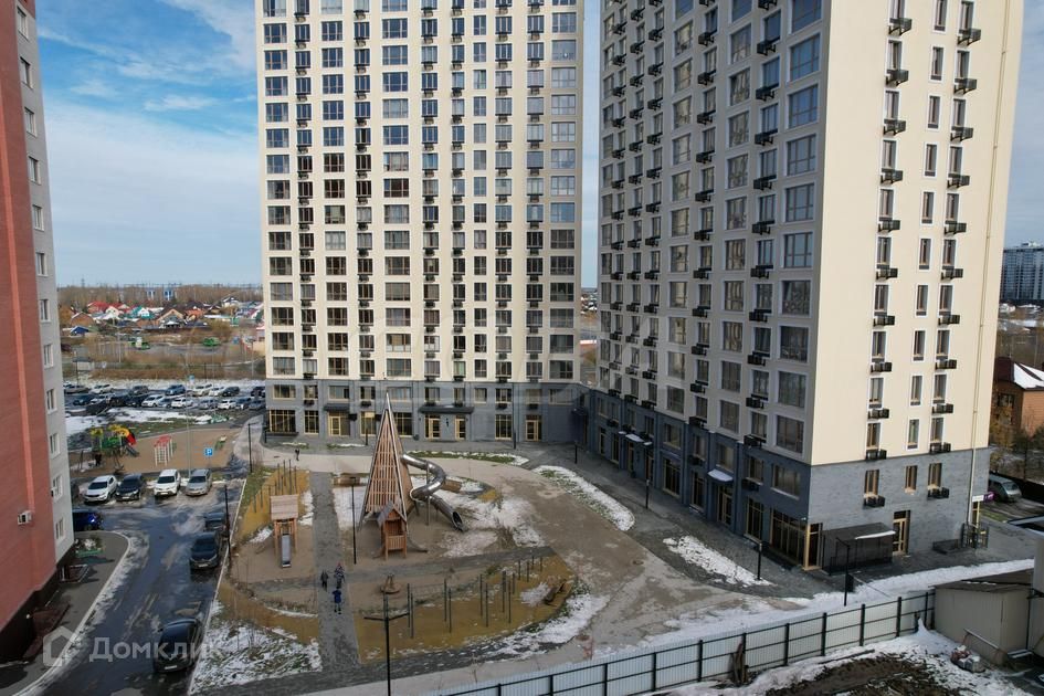 Продаётся 1-комнатная квартира, 42 м²