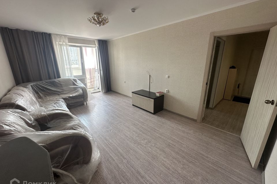 Продаётся 2-комнатная квартира, 65 м²