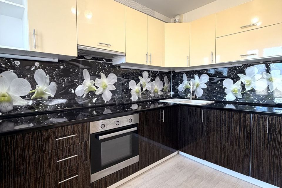 Продаётся 3-комнатная квартира, 66.8 м²