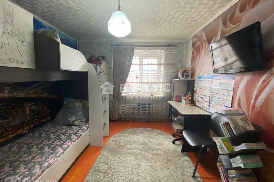 Продаётся 3-комнатная квартира, 59.7 м²