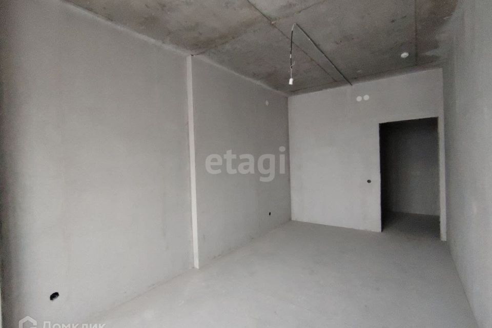 Продаётся 1-комнатная квартира, 40.74 м²