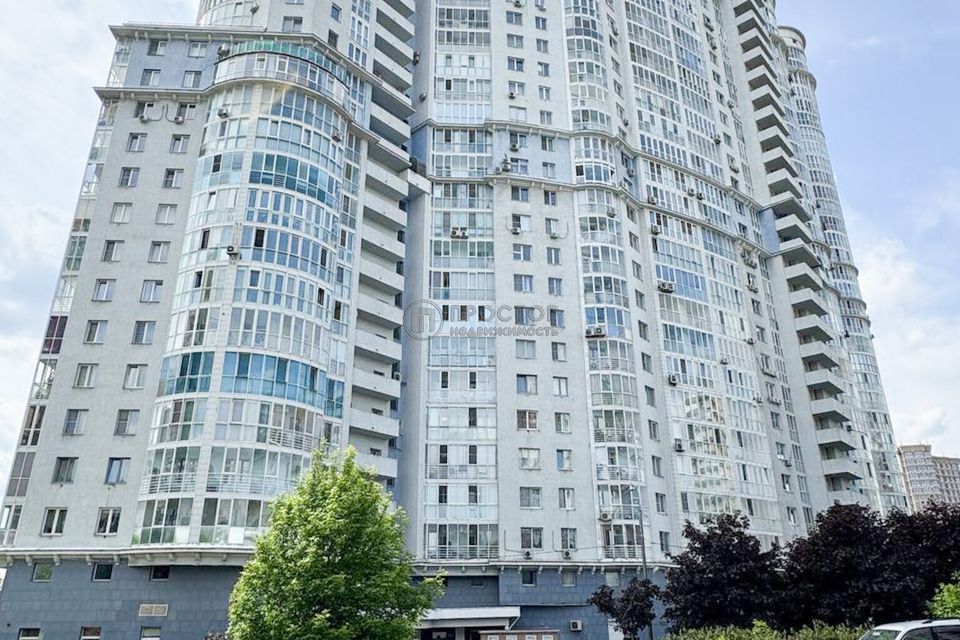 Продаётся 2-комнатная квартира, 84 м²
