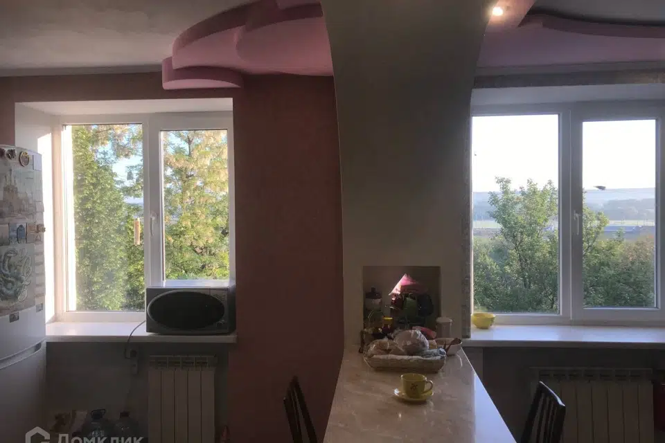 Сдаётся 4-комнатная квартира, 73.9 м²
