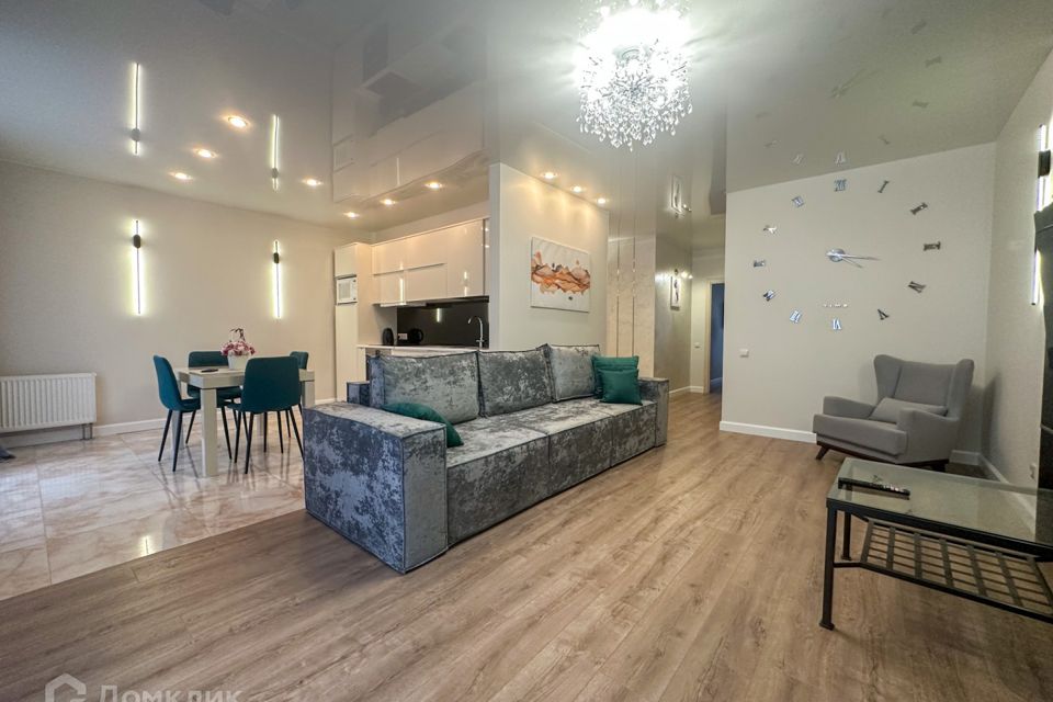 Сдаётся 2-комнатная квартира, 75 м²