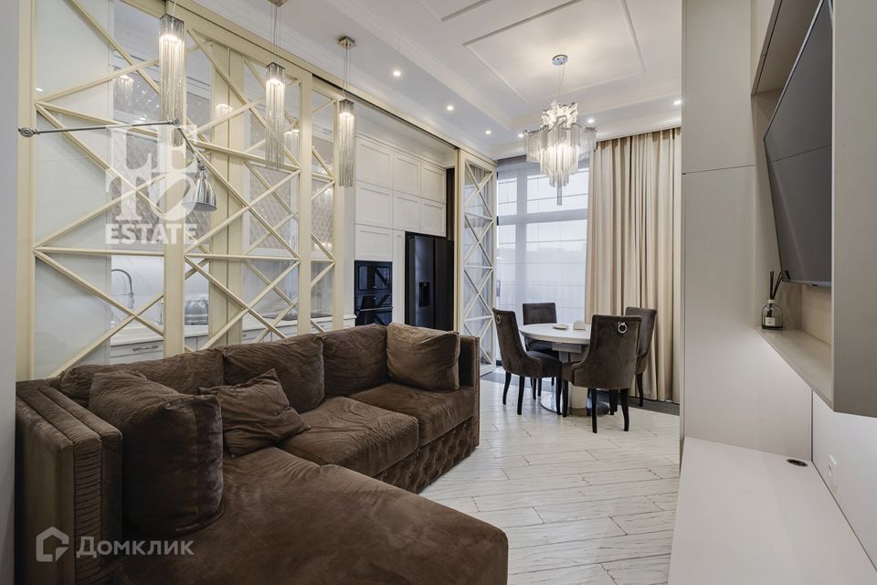 Продаётся 2-комнатная квартира, 69 м²