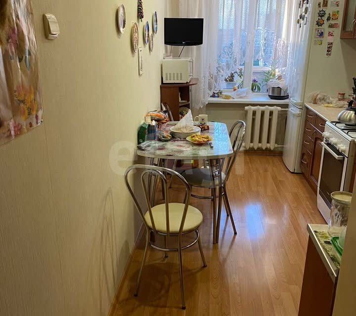Продаётся 3-комнатная квартира, 62.7 м²