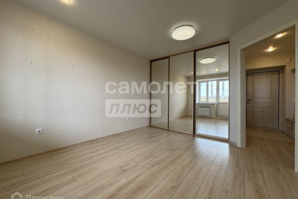 Продаётся 1-комнатная квартира, 37.4 м²